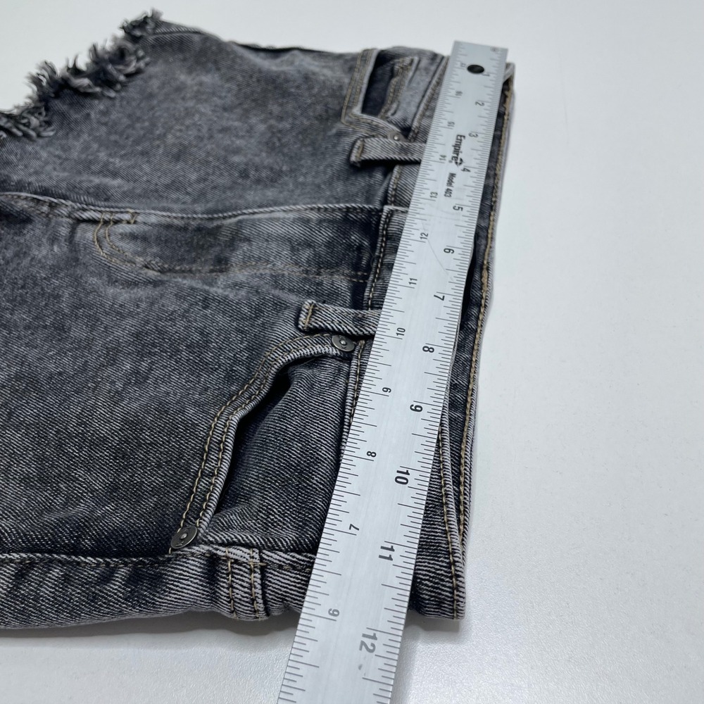 Kendall + Kylie The Drifter High Rise Acid Wash Black Denim Shorts 0/24 Cowgirl - Picture 10 of 12